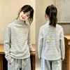 Blusa Base de Pelúcia para Meninas Outono Inverno Nova Roupa Íntima Gola Meio Alta Manga Longa Escovada Listrada Infantil Roupa Íntima Quente