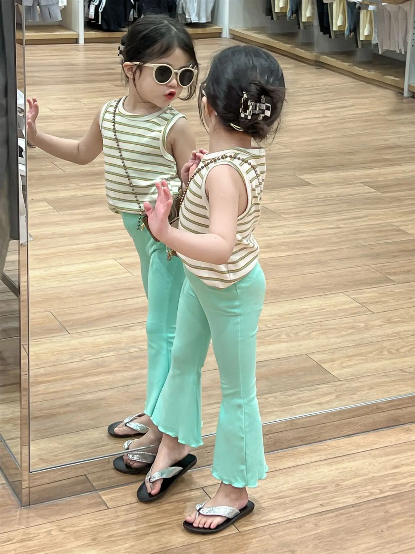 O1CN01KBuFxh28KD1YYino1_!!1035