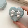 Brincos de Pérola com Borboleta Quentes e Populares, Luxo Leve Nicho Versátil Elegante High-End Brincos Novo Modelo 2026