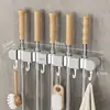Estante de clip para trapeador montado en la pared, gancho sin perforaciones, hebilla de baño para balcón, estante de almacenamiento de escobas fijo