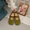 Zapatos de Mujer Mary Jane de Gamuza Francesa con Una Correa Colección Otoño 2026 Punta Cuadrada Retro Zapatos Bajos de Un Solo Color Piel Suave Zapatos Planos