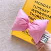 Horquilla de pan de color fluorescente brillante para niños de Otoño e Invierno pinza de pico de pato con bordado de texto de hilo de coche pinza superior para niñas