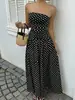 Vestido Largo de Lunares sin Tirantes de Cuello Alto sin Mangas Ajustado con Volantes Elegante Estilo Chica Popular para Ir al Trabajo Primavera Vestido Transfronterizo Europeo y Americano