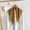 Bufanda de Algodón Lino Seda Espiga de Moda y Versátil con Estampado de Cadena de Alta Gama, Bufanda Decorativa para Cuello, Bufanda para Mujer al por Mayor