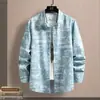 Camisa de Manga Larga Estampada Nueva Estilo Guapo para Hombre Primavera y Otoño Nueva Camisa Casual Holgada Camisa de Moda Sin Planchar para Adolescentes y Estudiantes