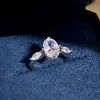¡Elegante y exquisito! Anillo abierto ovalado de circonita, anillo para el dedo índice estilo ins coreano, joyería de diseño de moda de lujo ligero