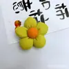 Tela Rellena de Algodón Colorida Flor de Cinco Pétalos Accesorios DIY Accesorios para el Cabello Pinzas para el Cabello Cuerdas para el Cabello Ropa Zapatos Calcetines Bolsas Materiales de Decoración Venta al por Mayor