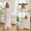 Bata Larga de Color Blanco Sólido Estilo Francés con Cuello Cuadrado y Ribete de Encaje, Vestido de Longitud Media con Ligera Transparencia, Ropa de Dormir Sexy del Fabricante