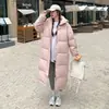 Novo vestido feminino de 2026, corte slim, comprimento médio, acima do joelho, estilo coreano, caimento solto, com capuz, espessado, versátil, moderno e casual