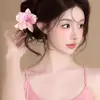 2025 Flor de Simulación de Principios de Primavera Pasador para el Cabello Estilo Puro Deseo Pasador de Orquídea Marina Estilo Festivo Clip Lateral para Fotografía Accesorios para el Cabello de Ambiente