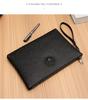 Resistente al Desgaste Nuevo Bolso de Mano de Cuero Suave de Poliéster de Moda para Hombre Bolso de Mano con Relieve de Negocios Billetera de Gran Capacidad Venta al por Mayor Transfronteriza