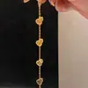 Pulseira Vintage de Luxo Leve Escama de Peixe Dourada Triturada e Cabaça Dourada para Mulheres, Novo Estilo Chinês, Joia de Mão Exquisita e de Alta Qualidade