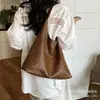 Bolso tote súper popular de gran capacidad, nuevo bolso de hombro casual de moda para mujer 2026, moderno y de alta gama para ir al trabajo este año