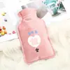 Bolsa de agua caliente de PVC a prueba de explosiones de felpa de 150 ml resistente a altas temperaturas a prueba de fugas a prueba de explosiones sin deformación bolsa de agua caliente de inyección de agua bolsa de agua caliente rellena de agua