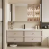 Nuevo mueble de baño de estilo minimalista con lavabo integrado de cerámica, armario espejo multifuncional de almacenamiento y combinación de madera maciza
