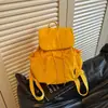 Mochila ligera y versátil para mujer transfronteriza, nueva colección otoño 2026, mochila casual de gran capacidad para viajes y escuela