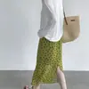 Falda larga recta de gasa con abertura trasera estilo francés para mujer, nuevo modelo de verano, ligera y vaporosa, estilo vacacional, elegante falda larga verde