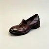 Gabinete de Red Estilo Hermana Teng Cuero Suave Retro Tacón Grueso Suela Silenciosa Mocasines Versátiles para Mujer Producto Genuino Recomendación