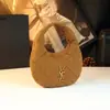 Bolso de Mano de Media Luna 2026 Nuevo Modelo Estilo Chanel Moda Diseño de Nicho Bolso de Hombro Debajo del Brazo Piel Genuina Lujo Ligero Acolchado Bolso para Mujer