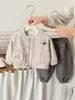 Conjunto de Tres Piezas para Bebé de Primavera y Otoño Estilo Coreano Chándal de Dibujos Animados para Niños y Niñas, Conjunto Casual de Manga Larga para Bebé
