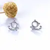 Pendientes pequeños de gatito fresco pendientes de gatito de plata de ley s925 pendientes dulces coreanos para mujer venta al por mayor pendientes de Navidad