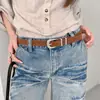 Cinturón delgado de gamuza marrón estilo coreano para mujer, diseño de nicho, con vestidos, jeans, sensación de alta gama, cinturón de cuero