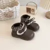 Botas Pequenas de Couro Francesas para Meninas 2026 Outono/Inverno Botas Curtas de Princesa com Acabamento em Renda para Bebês Botas Martin de Couro Britânico com Forro de Veludo