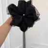 Goma para el Cabello Negra Perla Estilo Tian Zong, Extra Grande y Abundante, con Trabajo de Encaje Pesado