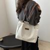 Bolsa Casual de Grande Capacidade Feminina 2024 Nova Moda Bolsa de Trabalho Moderna Bolsa Transversal de Ombro Moderna Bolsa Tote de Grande Capacidade