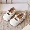 Zapatos de Cuero Estilo Coreano para Niñas 2026 Nueva Llegada Primavera Zapatos Individuales Retro Mary Jane para Niños Estilo Pequeño Chanel para Niñas Zapatos de Princesa Suela Suave