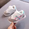 Zapatos para caminar de niños primavera y otoño superventas zapatos para bebés niños pequeños suela blanda zapatos para caminar para bebés y niños pequeños zapatos para niñas