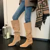 Novas Botas Femininas de Salto Alto Estilo Outono e Inverno, Efeito Emagrecedor, Tamanho 40, Botas Altas de Couro Genuíno, Botas de Moda Versáteis
