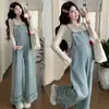 En Stock 2025 Ropa de Maternidad Otoño Nuevo Estilo Coreano Casual Simple Overol de Mezclilla para Maternidad + Ropa de Punto Relajada