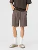 Shorts Masculino de Linho Sintético Respirável de Verão, Estilo Old Money Desconstruído com Corte Diagonal, Shorts Casuais Americanos de Nicho com Cordão e Pernas Largas