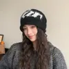 Gorro de punto de mezcla de lana para mujer, bloques de color, para otoño e invierno, cálido y moderno para exteriores, nuevo estilo, moda al por mayor