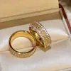 Anel Largo de Orelha de Trigo Dupla Fileira com Diamantes Banhado a Ouro 24K Retenção Forte de Cor Estilo Palaciano Orelha de Trigo Paz Exquisite