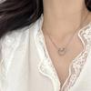 Collar hueco de amor de acero de titanio para mujer, ligero, de lujo, de nicho, diseño de alta gama, de nicho, simple, con cadena de clavícula de hueso de serpiente.