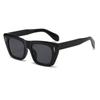 Europa y Estados Unidos nuevas gafas de sol retro de caja para mujer de alto sentido bloqueador solar a prueba de rayos UV uñas de arroz transfronterizas venta al por mayor de gafas de sol