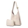 Bolsa tote transfronteiriça para mulheres, bolsa de ombro tecida de grande capacidade para o dia a dia, bolsa versátil casual vintage para mãe e filho sob o braço
