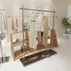Estante de Exhibición para Tienda de Ropa Acero Inoxidable Piso a Techo Estante Nakajima Estante de Exhibición para Tienda de Ropa de Mujer Colgador Plateado