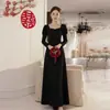 Vestido Vermelho para a Noiva Ir para Casa no Dia do Casamento, Vestido de Noivado para Pessoas Baixas, Outono e Inverno, Pode Ser Usado como Vestido de Noivado para Mulheres
