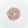 5.5cm Versión coreana de tela camelia tridimensional accesorios para ropa diy collar zapatos flor accesorios para el cabello material de corsage accesorios