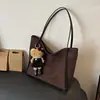 Bolso de Axila de Gran Capacidad Retro para Mujer 2025 Nuevo Bolso Tote de Gamuza Color Sólido Bolso de Hombro Casual para Viajes