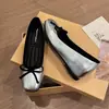 Zapatos de Tacón Bajo de Moda Francesa con Lazo para Mujer 2026 Otoño Nuevos Zapatos sin Cordones de Punta Cuadrada Tacón Oculto Mocasines