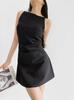 Estilo Celebridad Vestido Slim de Un Hombro con Cintura Plisada Verano Nuevo Deseo Puro Sencillo sin Mangas Color Sólido Falda Corta