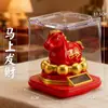 A Criança Má do Mar Figura que Acena Desenho Animado Anime Figura Periférica Decoração de Gato da Sorte Montado no Carro Gato da Sorte Movido a Energia Solar