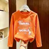 Camiseta de manga comprida para meninas 2026 nova coleção de outono camiseta básica infantil roupa íntima casual top de algodão puro para meninas pequenas início do outono