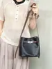 Bolso Cubo de Piel Genuina, Bolso Cubo de Mano para Mujer Estilo Nuevo, Diseño de Moda y Versátil para el Trabajo, Bolso Cruzado de Nicho