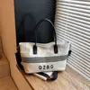 Bolso de Lona Rayado Transfronterizo para Mujer Gran Capacidad Nuevo Otoño e Invierno 2025 Bolso Cruzado Versátil Bolso de Mano Casual para Estudiante Universitario