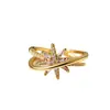 Anillo Irregular Rayado de Estrella Grande en Órbita Interestelar con Circonita Incrustada para Mujer Ajustable